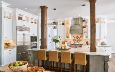 A WORD ABOUT WHITE: DESIGNING WITH A KITCHEN COLOR STAPLE