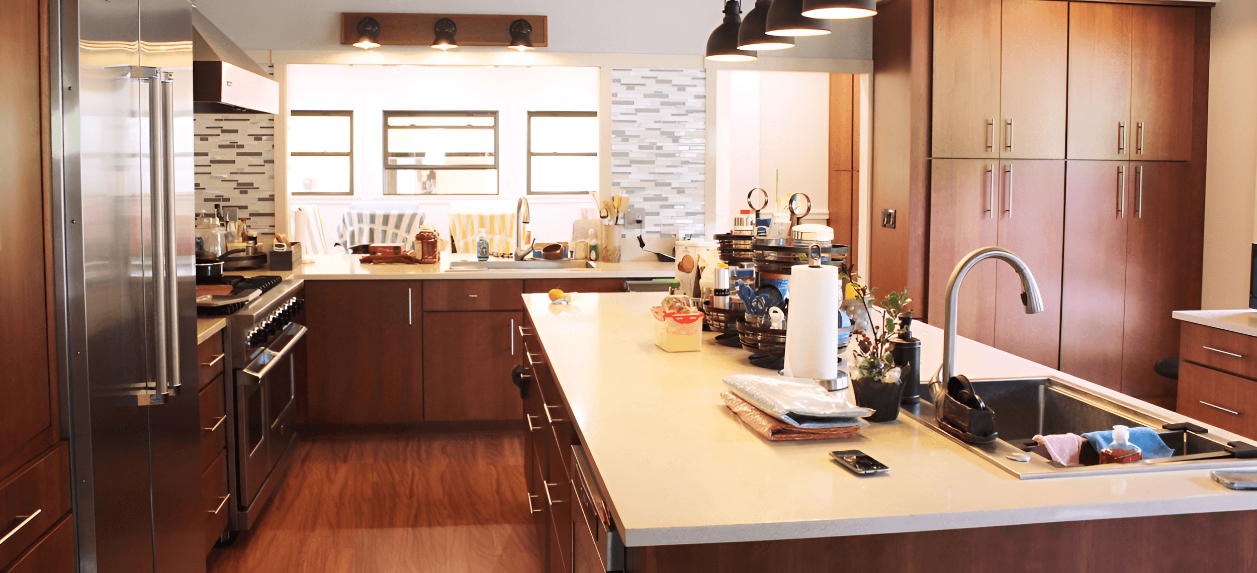 Kitchen interior with wide view